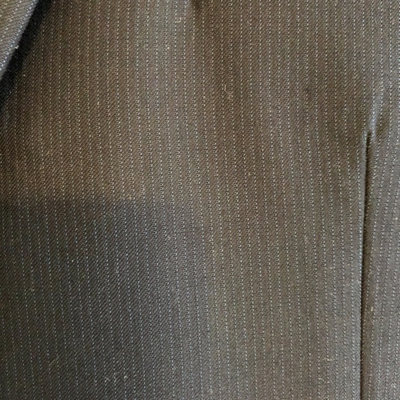 VanHeusen Van Heusen suit, navy, 44R, worn once. - Picture 2 of 4